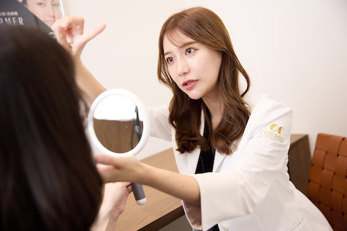 CONTOUR CLINIC TOKYO_石川 菜緒医師_カウンセリング