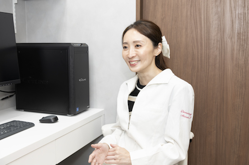 八重洲形成外科・美容皮膚科_葉山愛弥医師