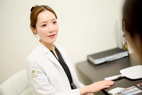 bellefeel clinic_武藤佳緒里医師