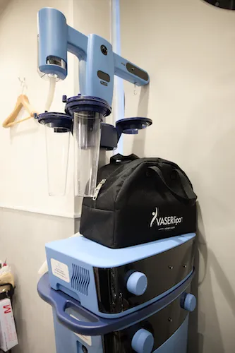 UB CLINIC錦糸町_荒井香織医師_ベイザー機器