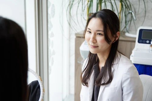 マヴィービューティークリニック_安部美月医師