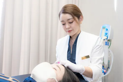 ratnabeautyclinic_田中里佳医師
